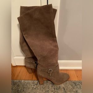 Donald J Pliner Beige suede heeled boots